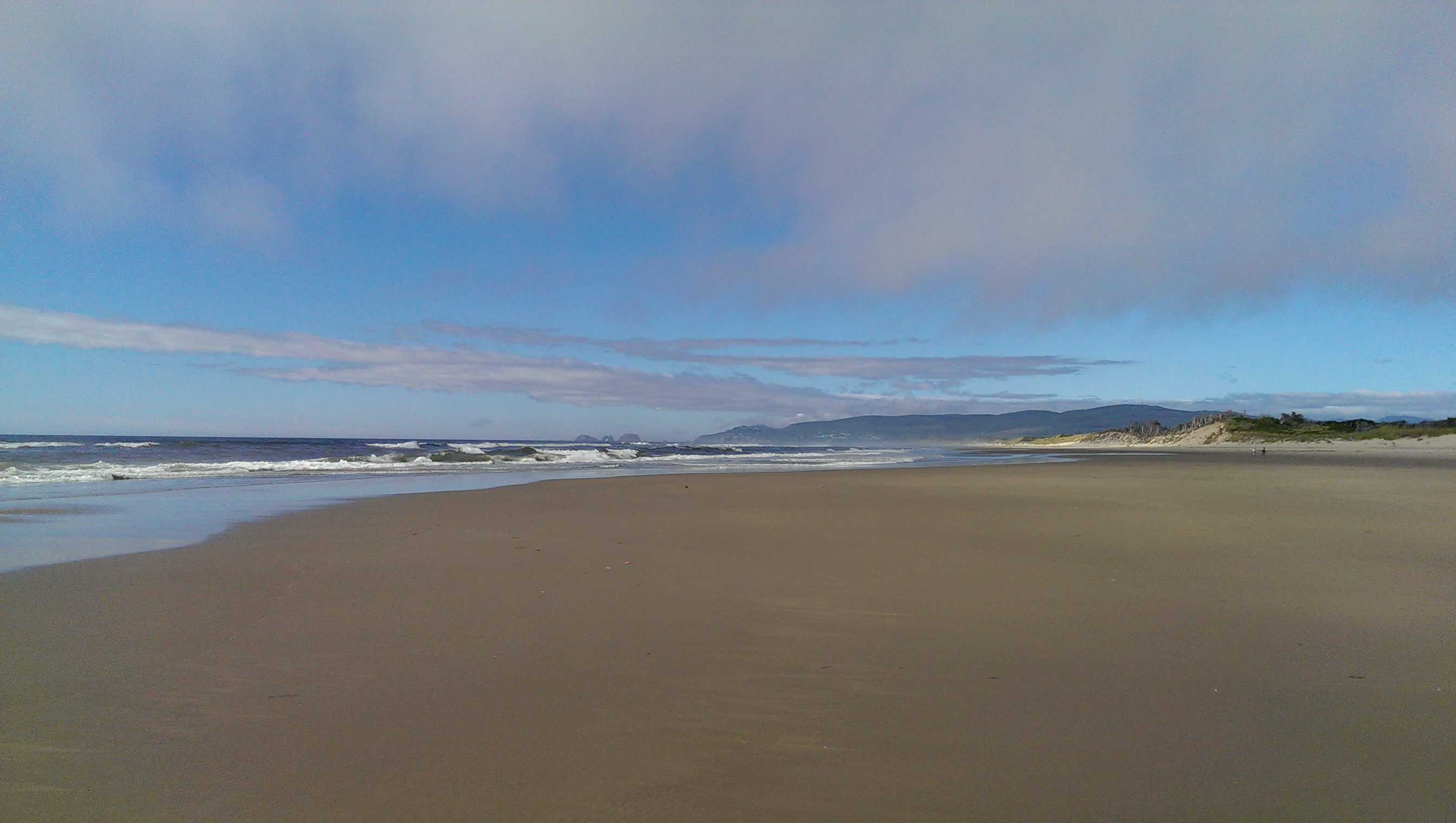 Oregon coastal beachl